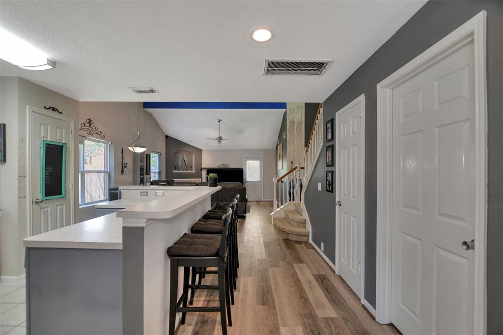 11918 S Brenton Knoll Drive, Tomball, Texas image 10