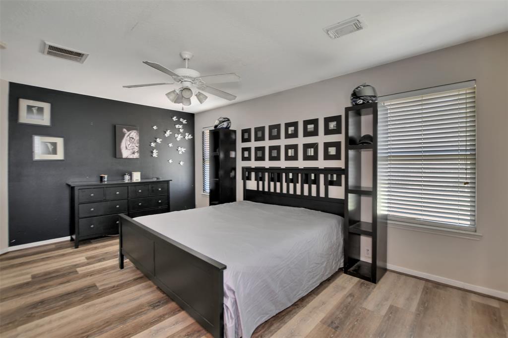11918 S Brenton Knoll Drive, Tomball, Texas image 26