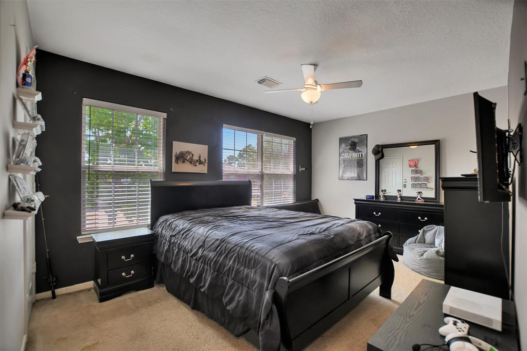 11918 S Brenton Knoll Drive, Tomball, Texas image 35