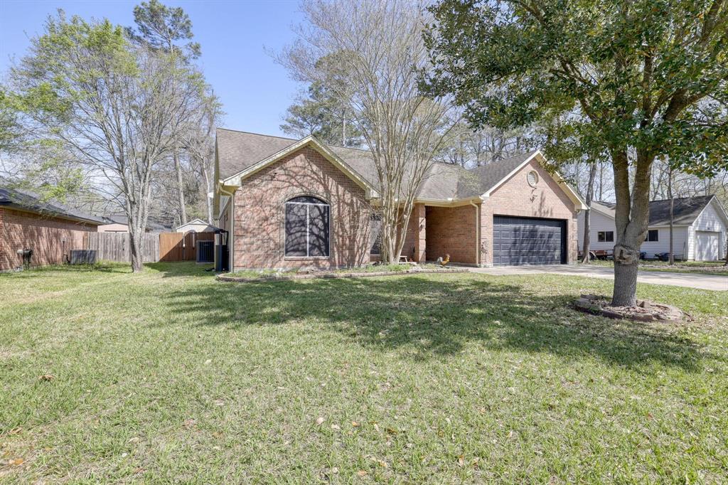 2902 Deep Anchor Way, Crosby, Texas image 3