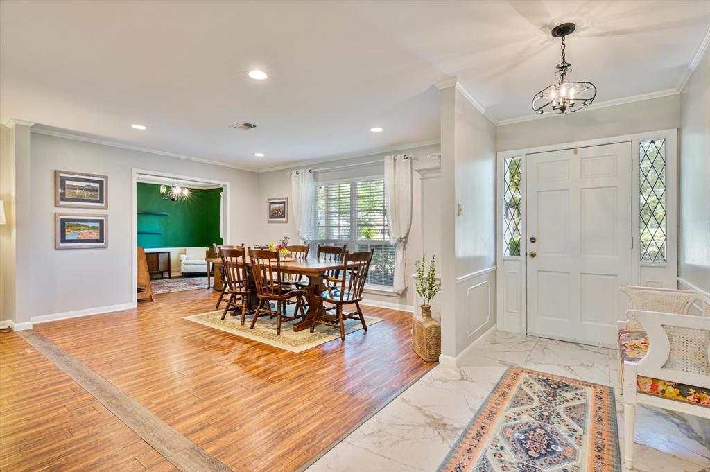 915 Timber Cove Drive, Seabrook, Texas image 9