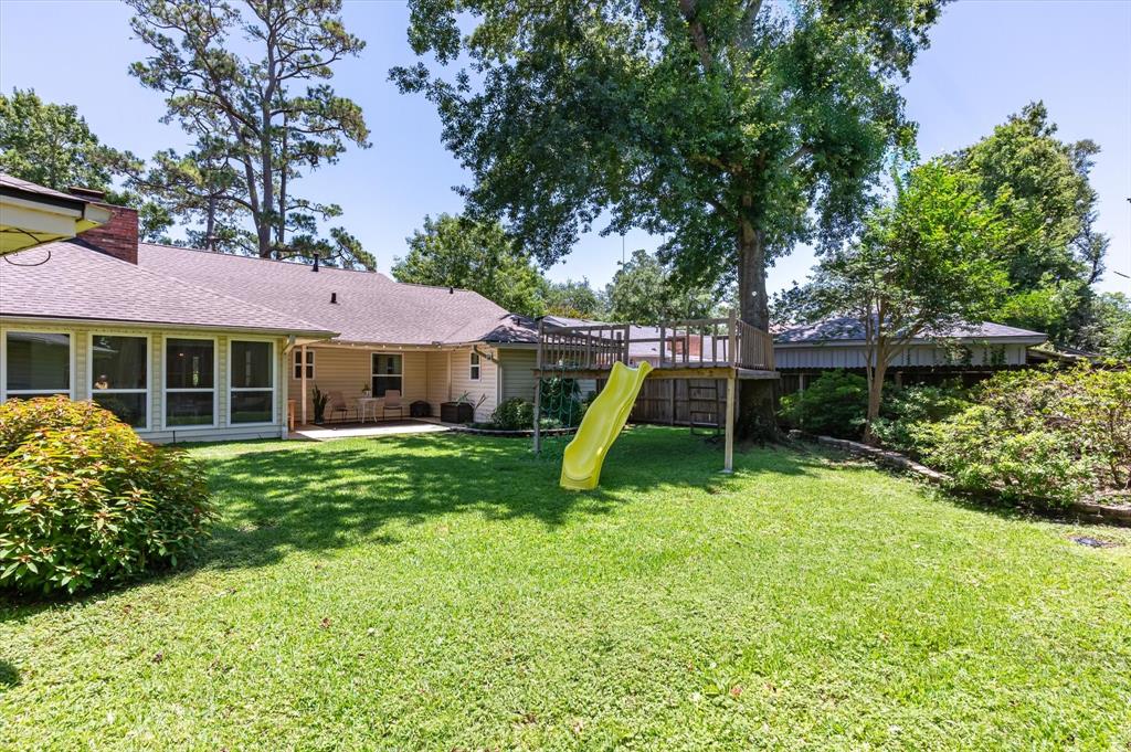915 Timber Cove Drive, Seabrook, Texas image 5