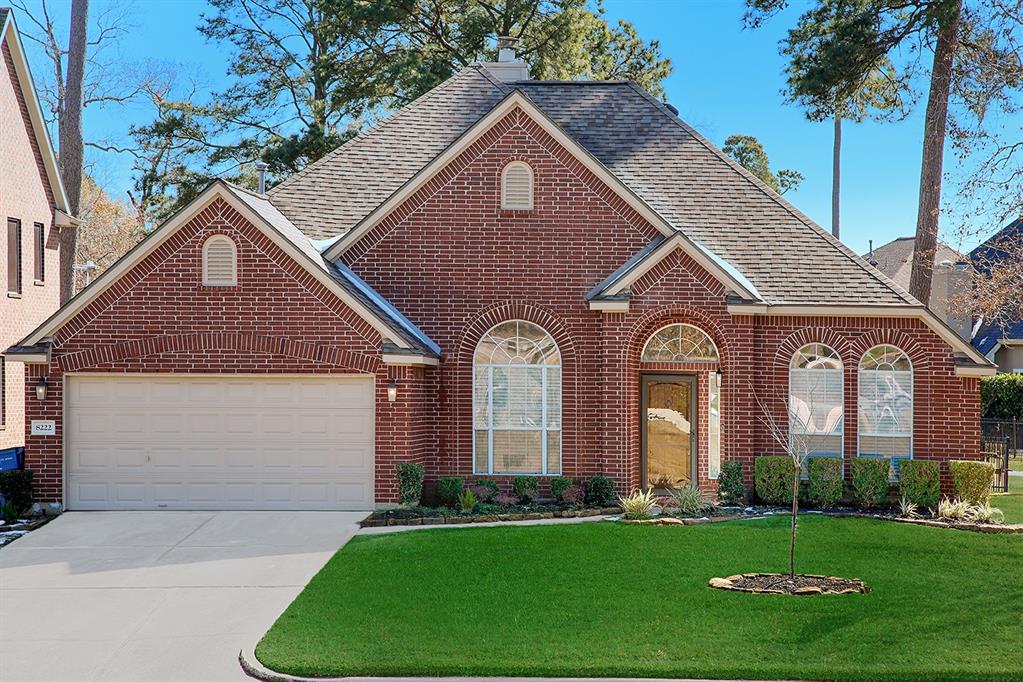 8222 Cross Country Drive, Humble, Texas image 1