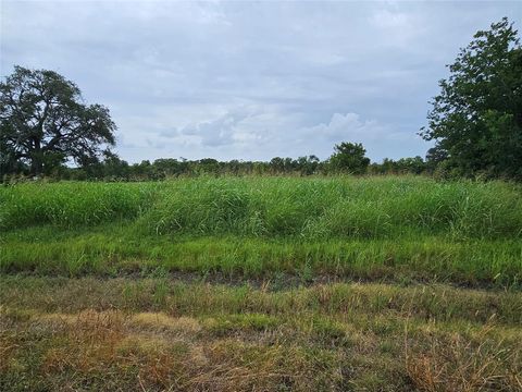 382 Pony Trail Angleton TX 77515