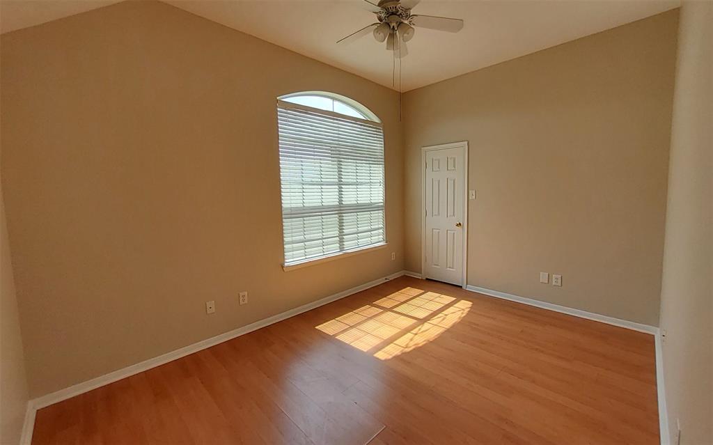 2707 Sun Beam Court, Pearland, Texas image 19