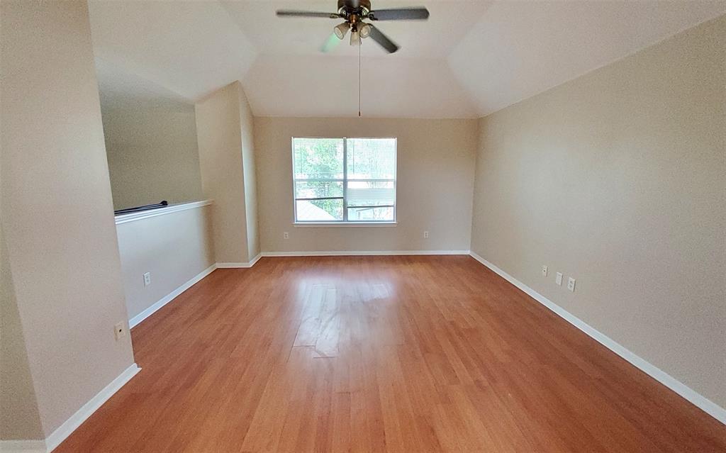 2707 Sun Beam Court, Pearland, Texas image 18