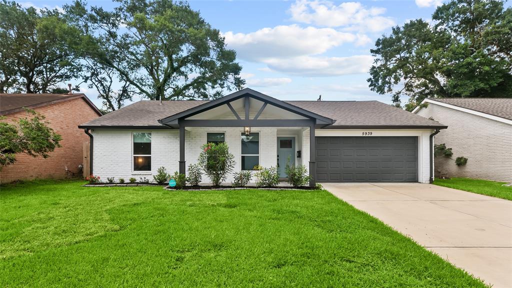 5939 Bankside Drive, Houston, Texas image 1