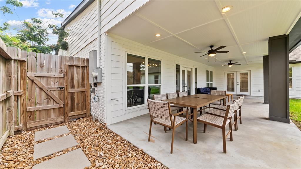 5939 Bankside Drive, Houston, Texas image 26