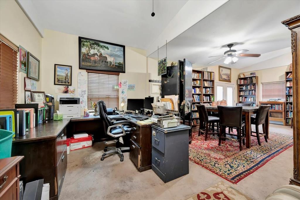 7133 Racehorse Drive, Waller, Texas image 8