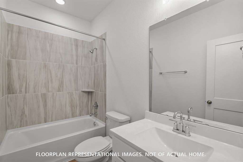 32403 Sunbeam Drive, Fulshear, Texas image 16