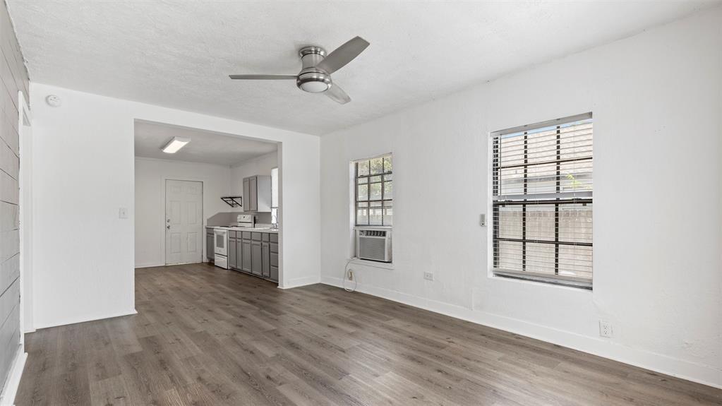 2322 34th Avenue, Texas City, Texas image 3