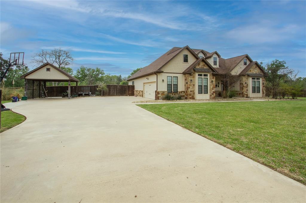 2245 Strangmeier Road, Brenham, Texas image 3