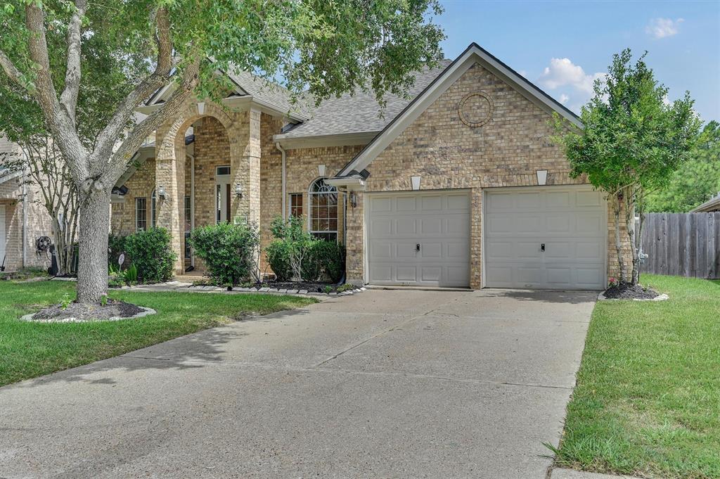 11307 Palm Bay Street, Pearland, Texas image 2