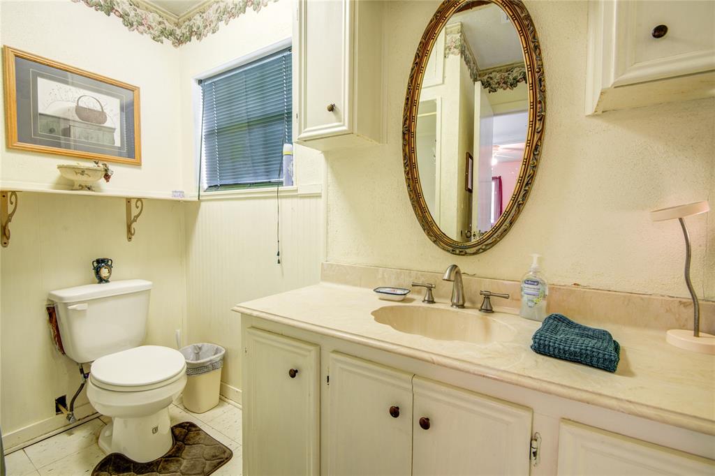1414 W 9th Street, Freeport, Texas image 30