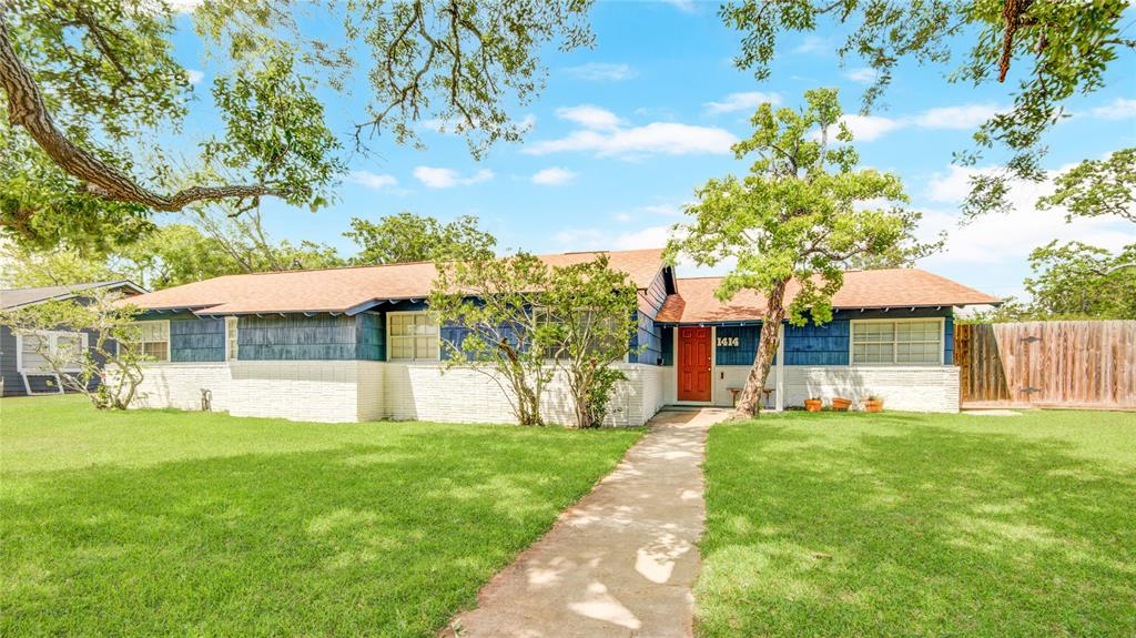 1414 W 9th Street, Freeport, Texas image 2