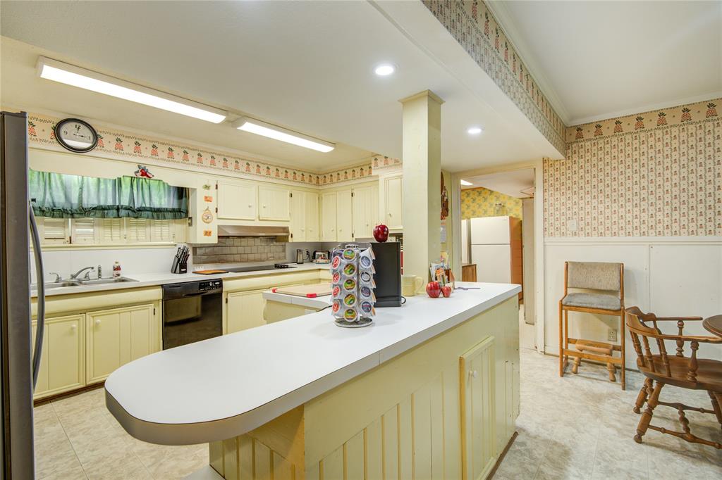1414 W 9th Street, Freeport, Texas image 15