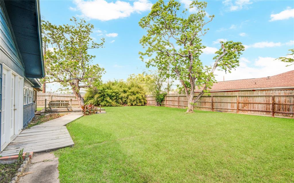 1414 W 9th Street, Freeport, Texas image 47
