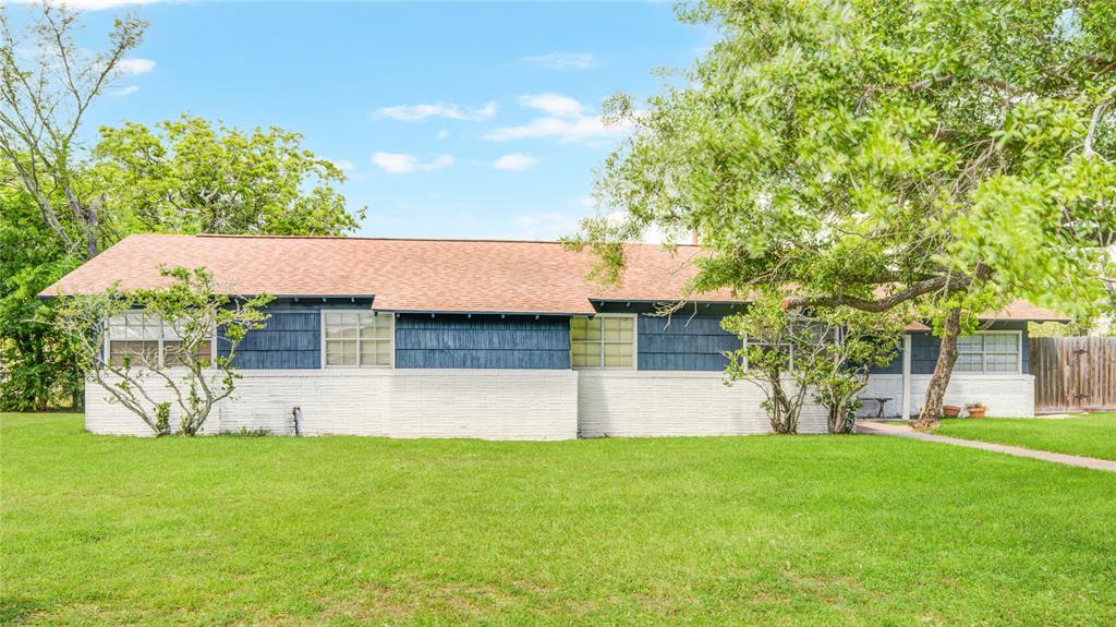 1414 W 9th Street, Freeport, Texas image 4