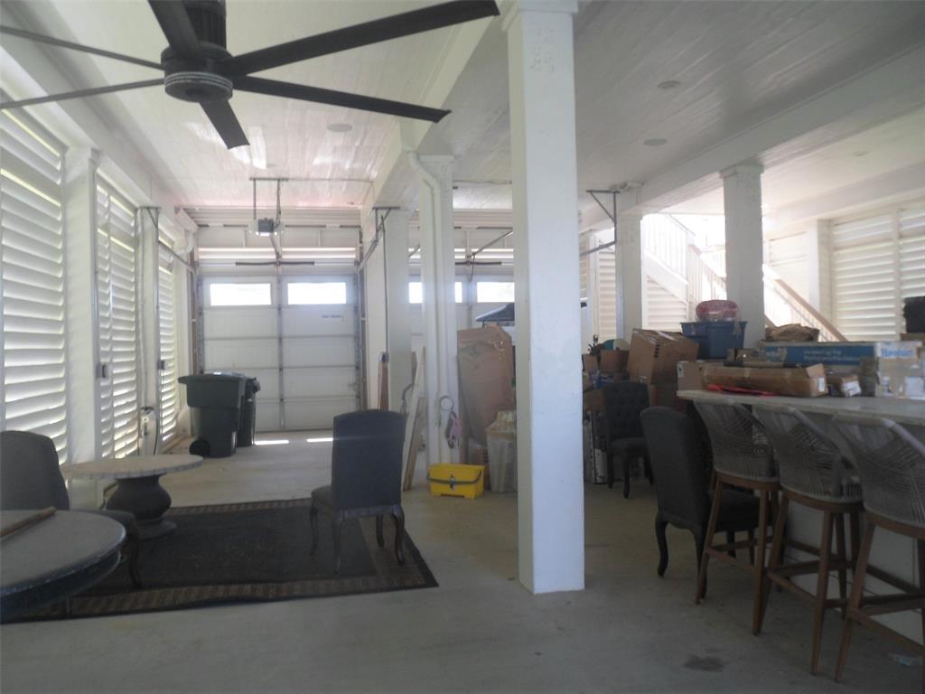 4214 Pirates Drive, Galveston, Texas image 38