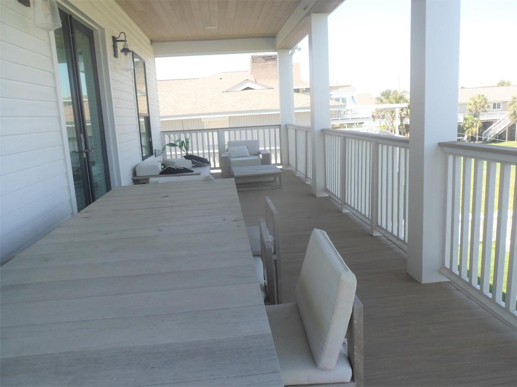 4214 Pirates Drive, Galveston, Texas image 23