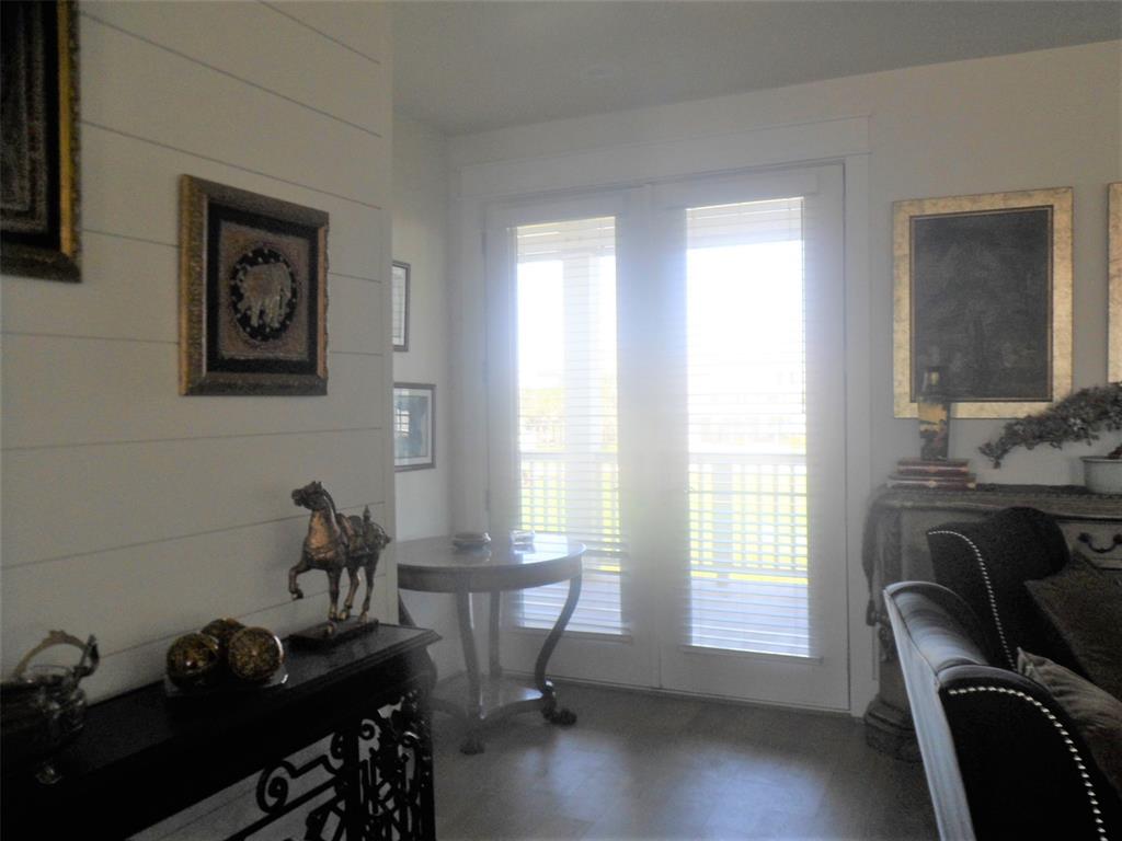 4214 Pirates Drive, Galveston, Texas image 6