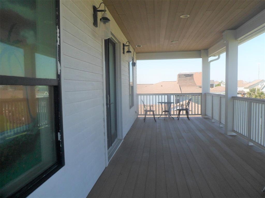 4214 Pirates Drive, Galveston, Texas image 39