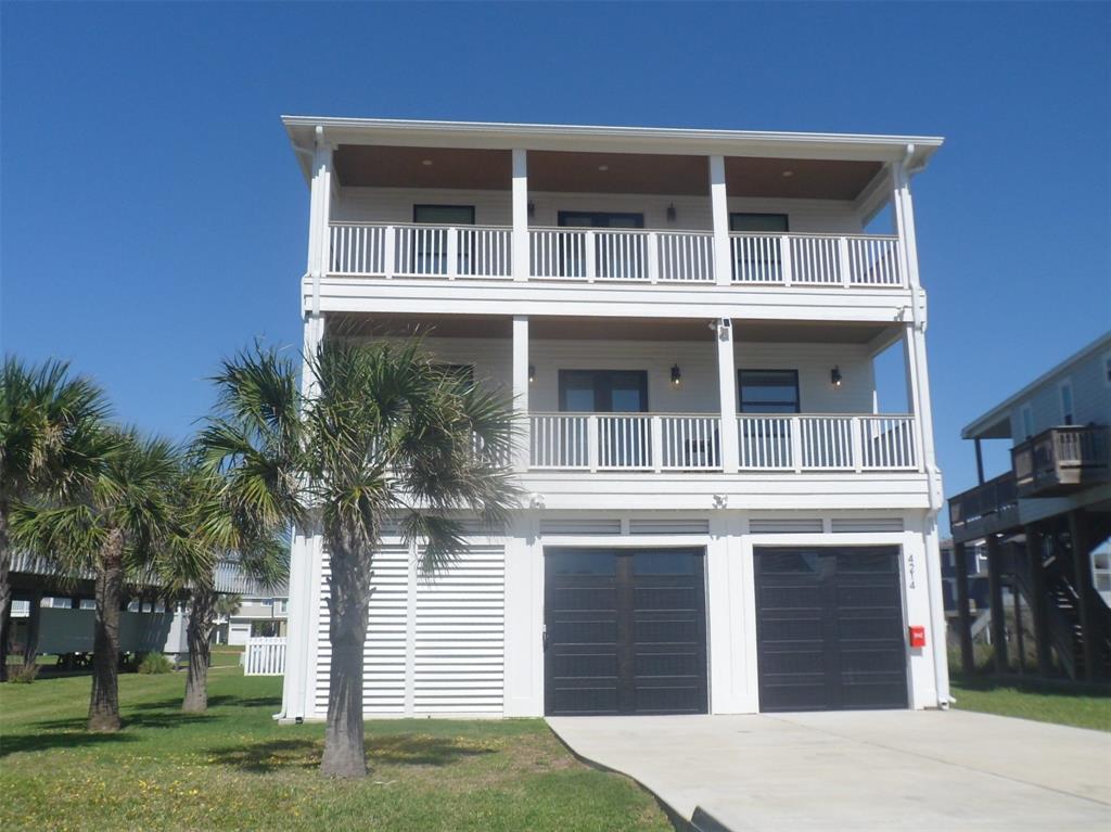 4214 Pirates Drive, Galveston, Texas image 3