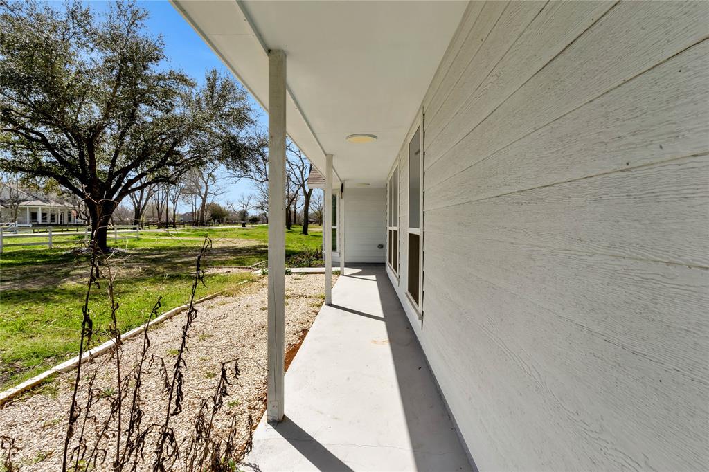 37702 Broncho Road, Simonton, Texas image 5