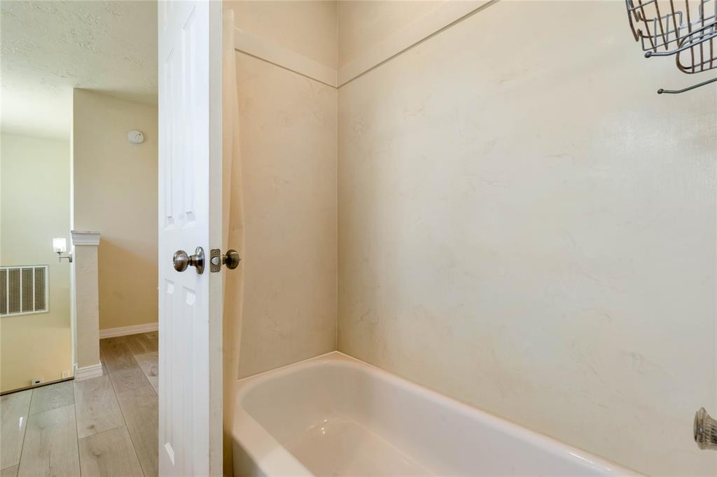 37702 Broncho Road, Simonton, Texas image 37