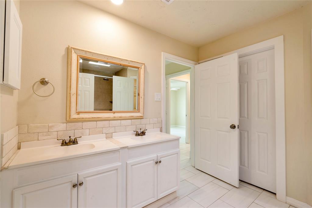 37702 Broncho Road, Simonton, Texas image 30
