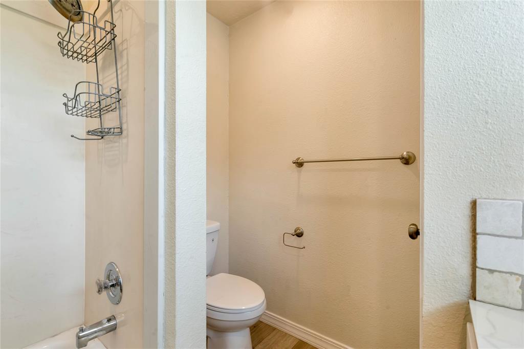37702 Broncho Road, Simonton, Texas image 36