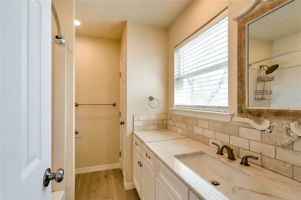 37702 Broncho Road, Simonton, Texas image 34