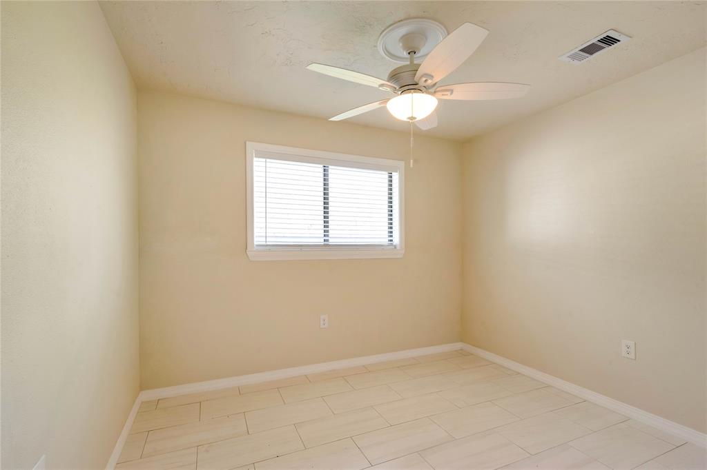 37702 Broncho Road, Simonton, Texas image 21
