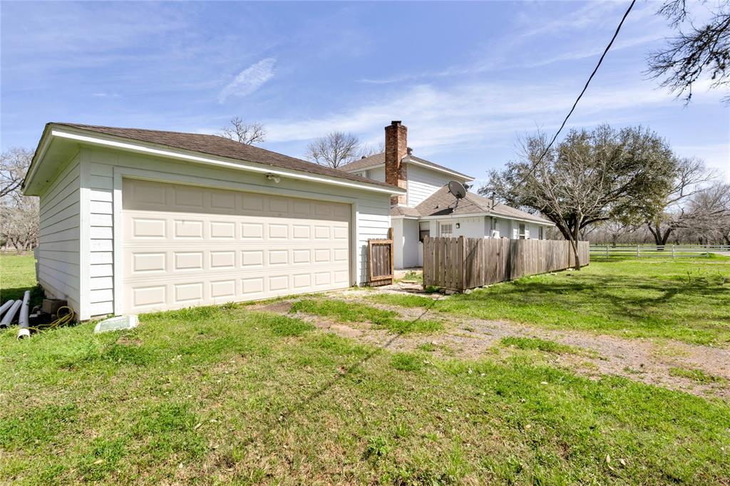 37702 Broncho Road, Simonton, Texas image 50