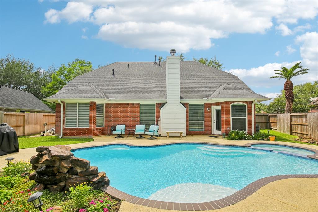 2122 Crimson Lake Lane, League City, Texas image 33