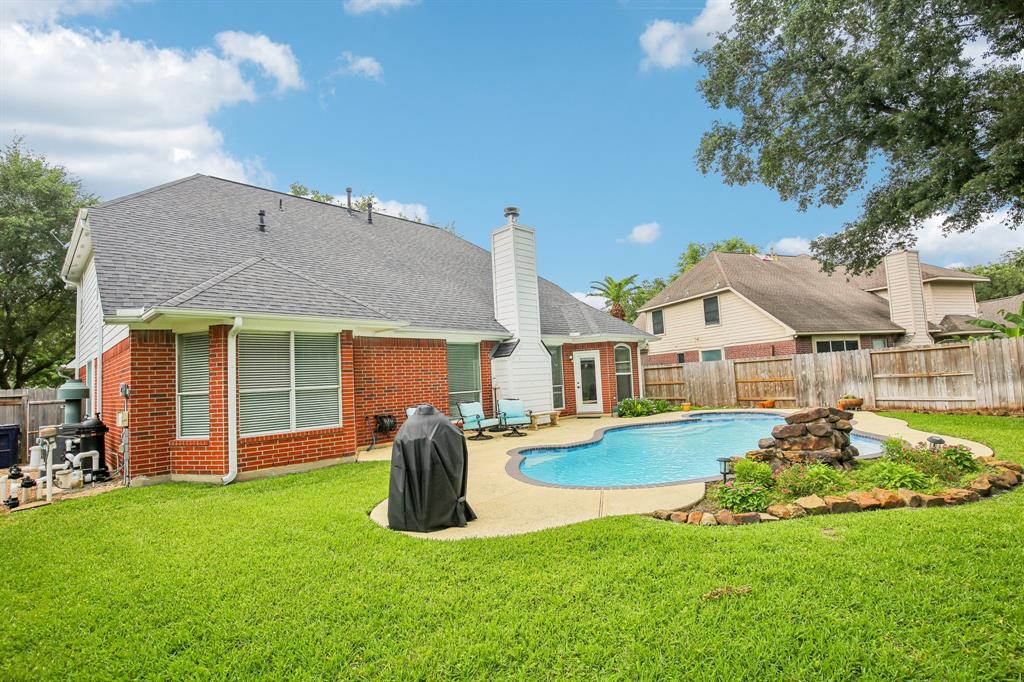 2122 Crimson Lake Lane, League City, Texas image 36