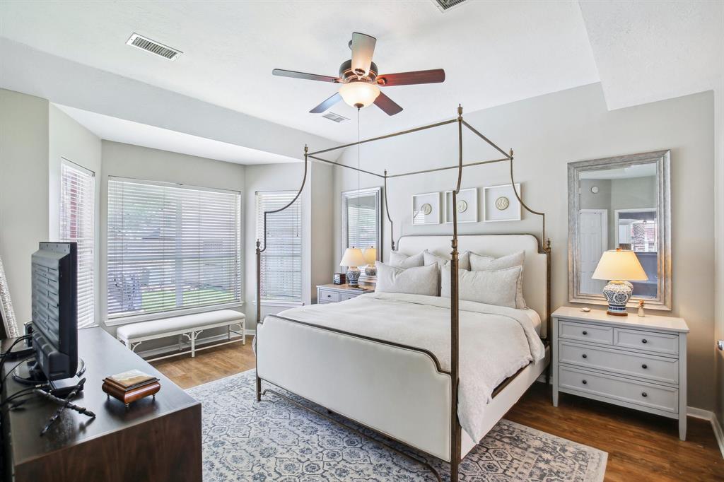 2122 Crimson Lake Lane, League City, Texas image 18