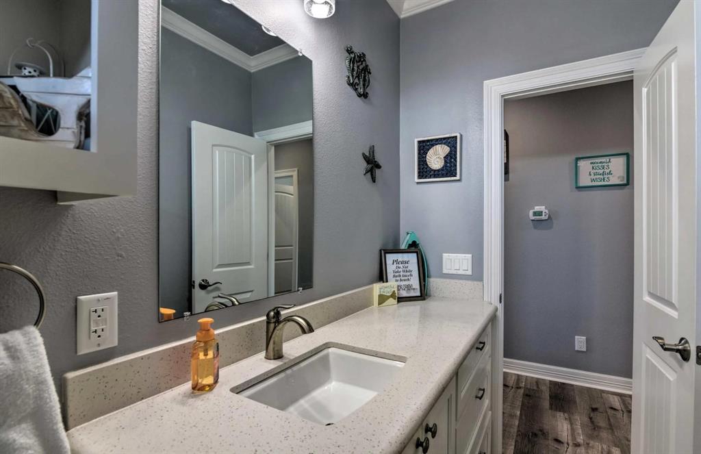 948 Holiday, Crystal Beach, Texas image 17