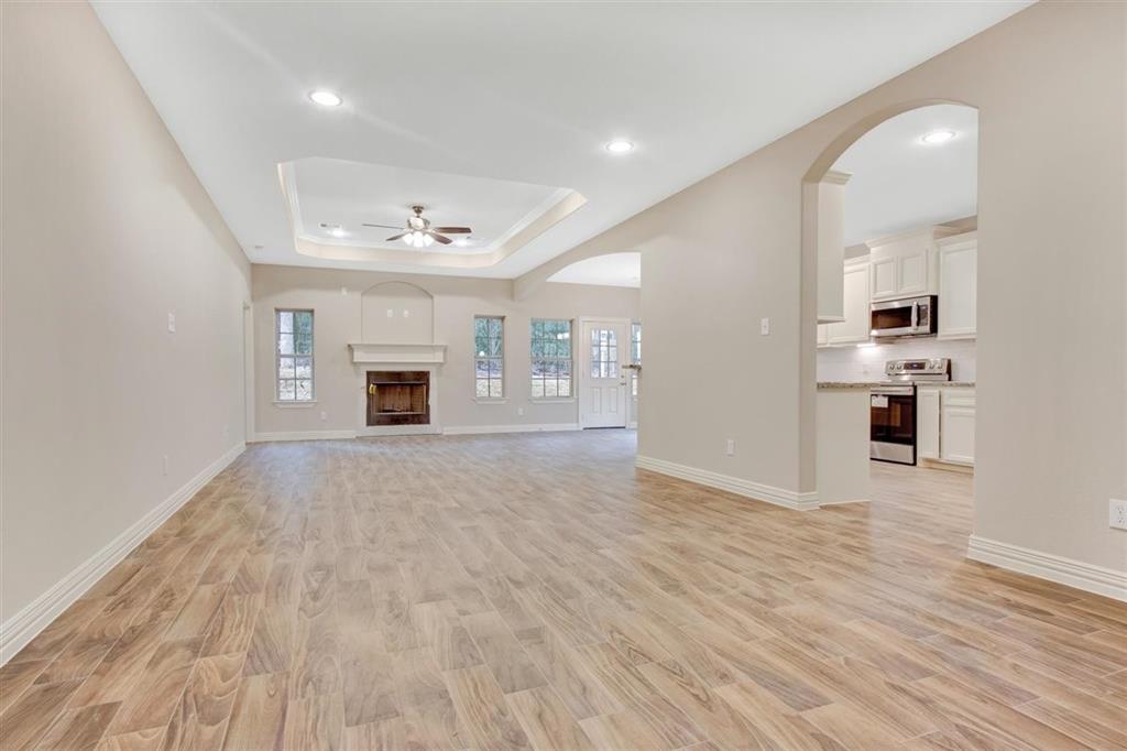 1805 Rollingwood Drive, Huntsville, Texas image 10