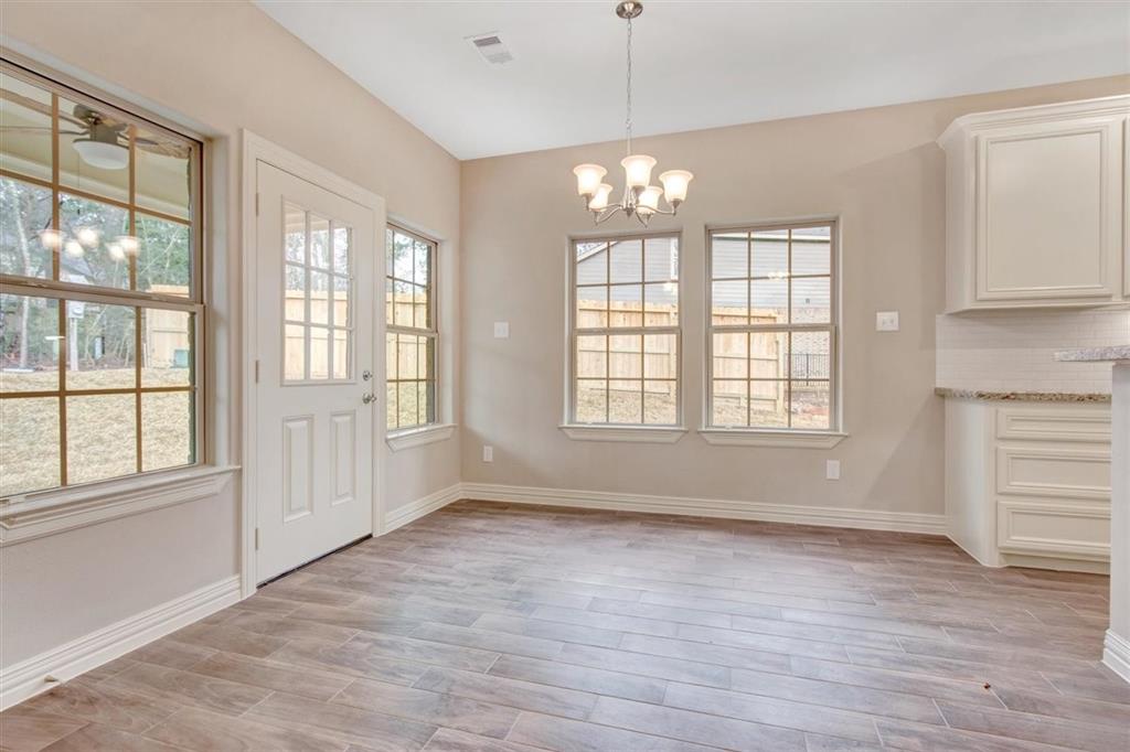 1805 Rollingwood Drive, Huntsville, Texas image 14