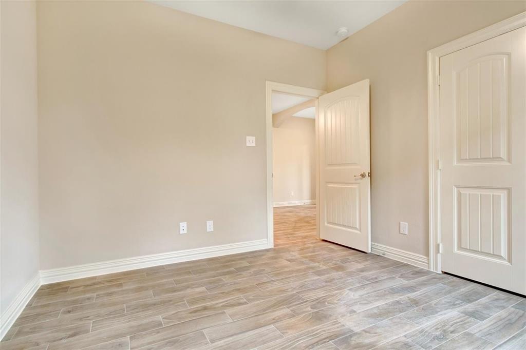 1805 Rollingwood Drive, Huntsville, Texas image 9