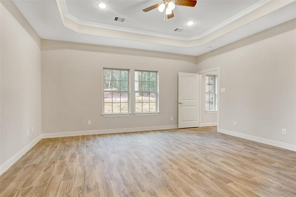 1805 Rollingwood Drive, Huntsville, Texas image 25