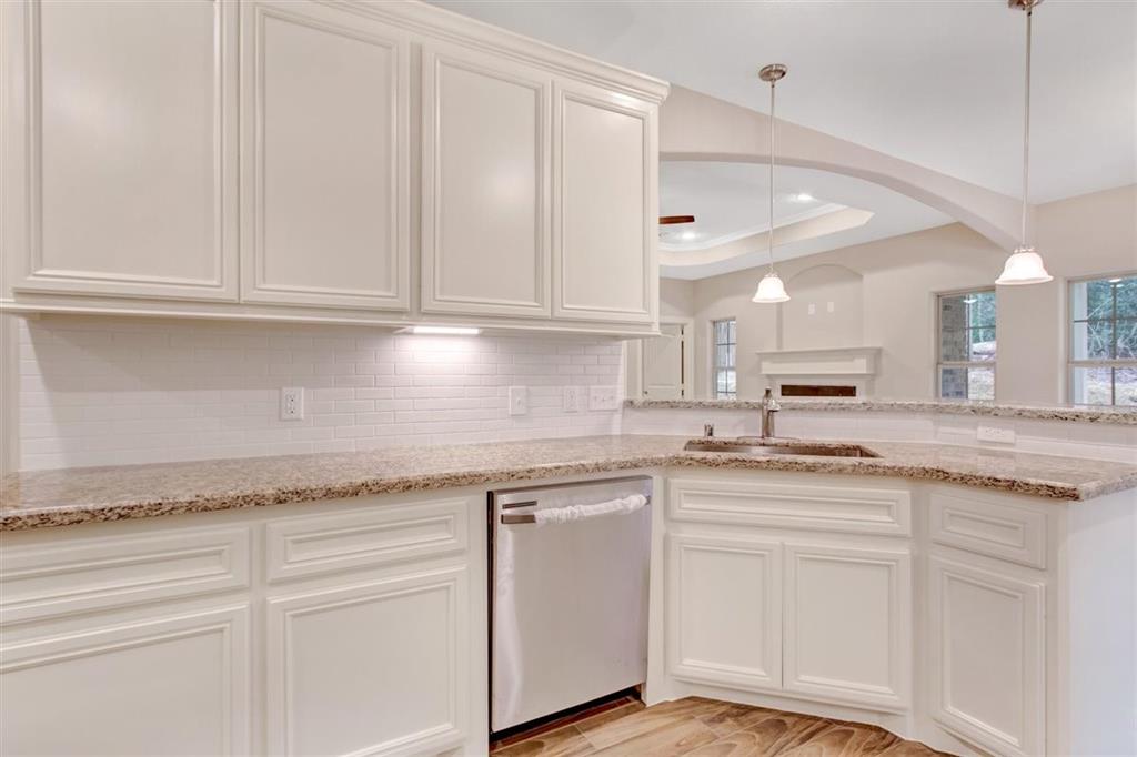 1805 Rollingwood Drive, Huntsville, Texas image 20