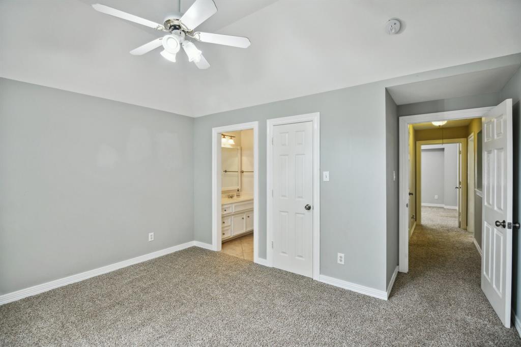 4011 N Water Iris Court, Houston, Texas image 43