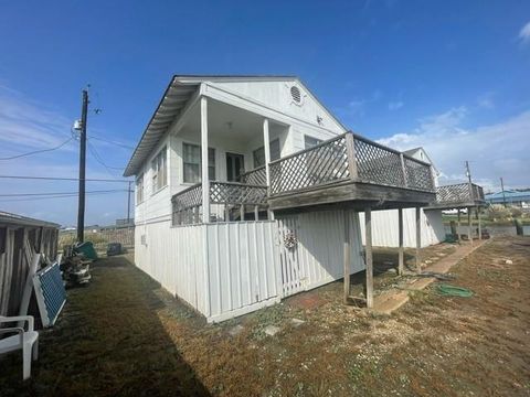 A home in Palacios