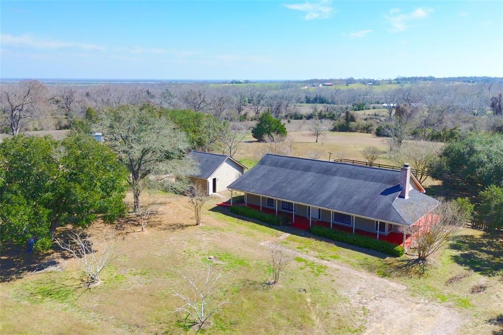 3722 W Hilltop Drive, Chappell Hill, Texas image 1