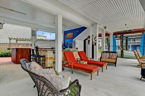 Single Family Residence in Jamaica Beach TX 16615 Sandpiper Road 8.jpg