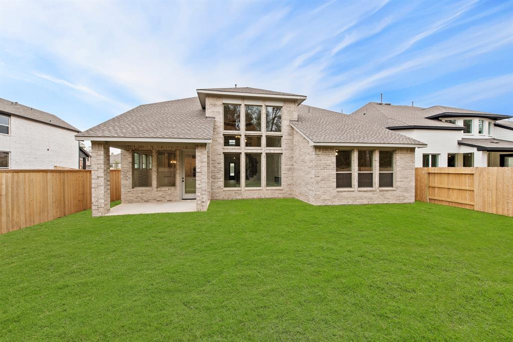 126 Mockingbird Trails Drive, Willis, Texas image 21
