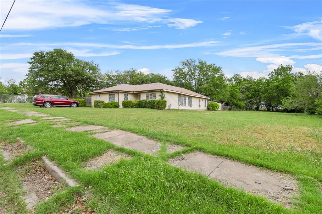 2316 Cleveland Avenue, Waco, Texas image 1