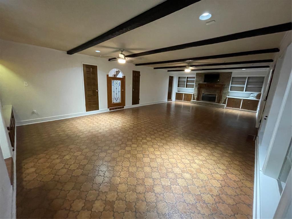 12 Colony Drive, Angleton, Texas image 13